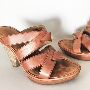 Born platform sandals size 6, brown leather